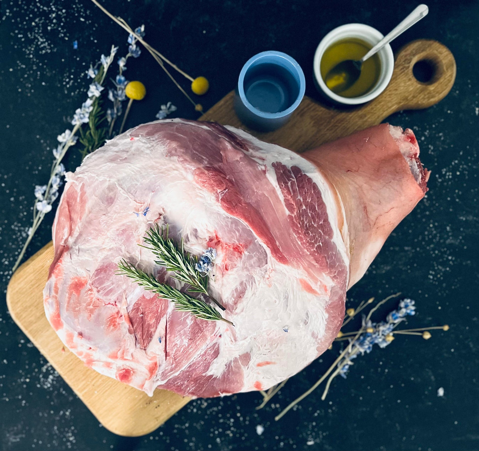 Pork Shoulder Bone-in lb